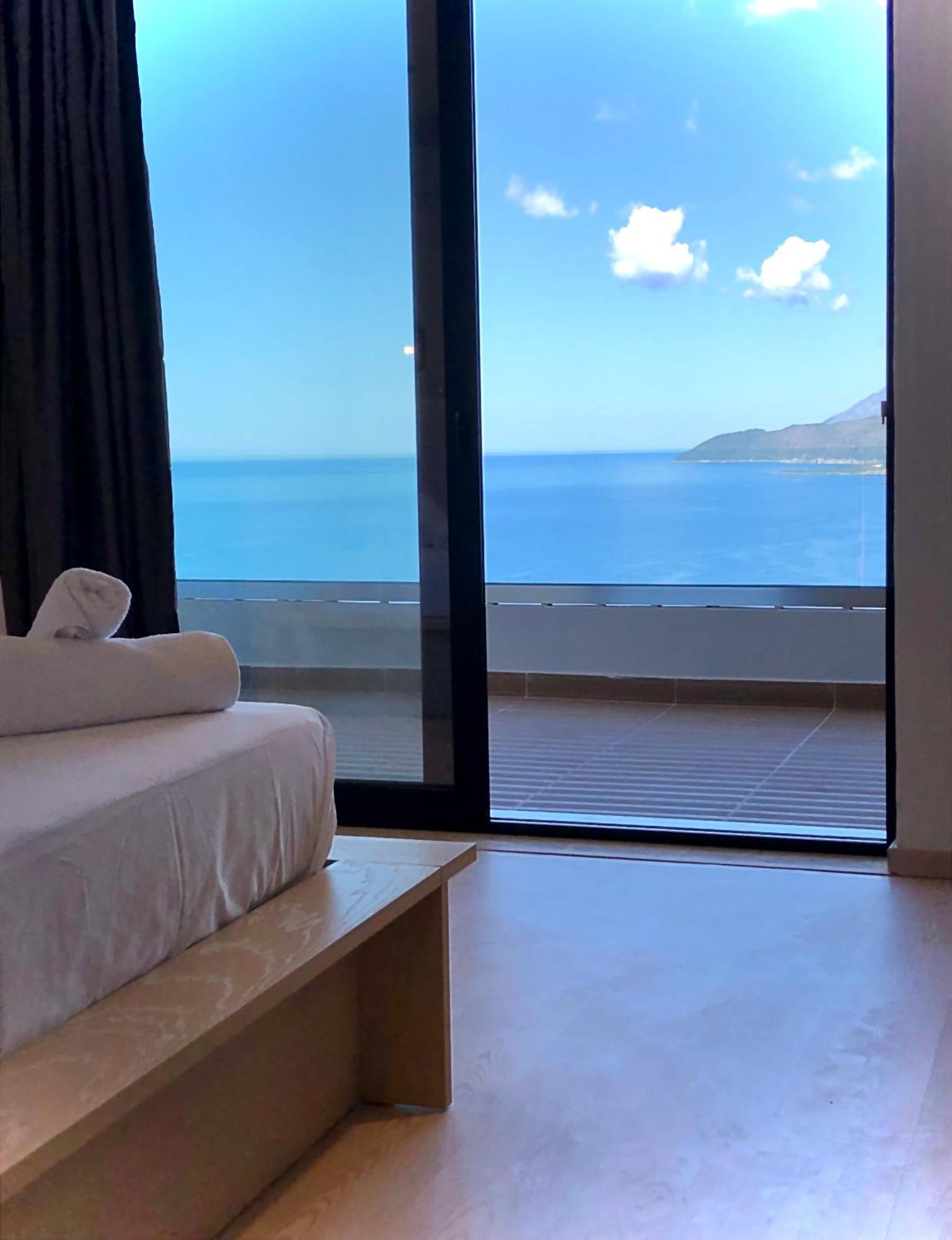 Anassa Suites Himare Buitenkant foto