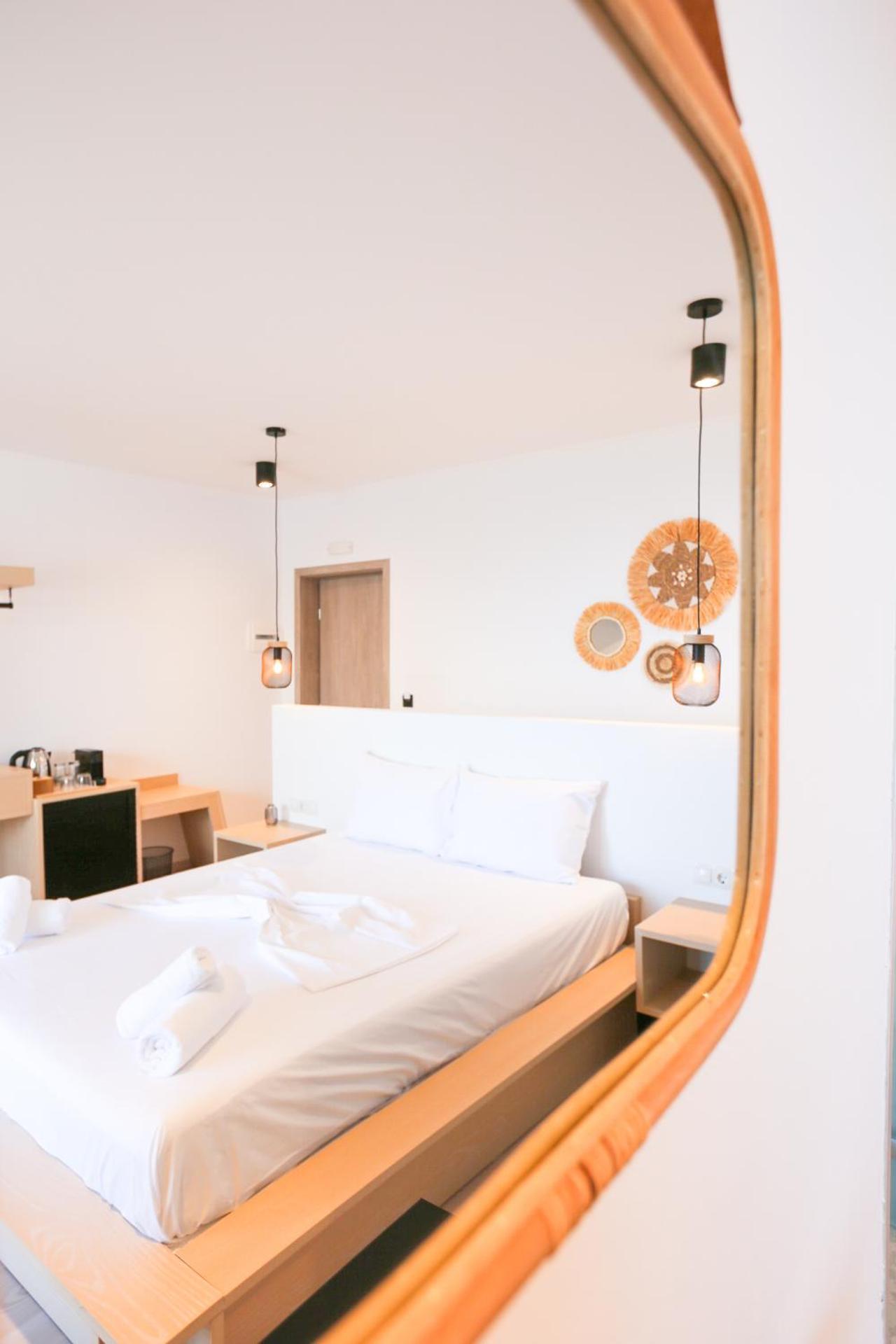 Anassa Suites Himare Buitenkant foto
