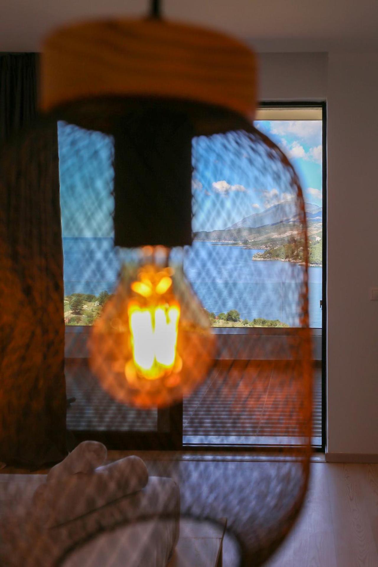 Anassa Suites Himare Buitenkant foto