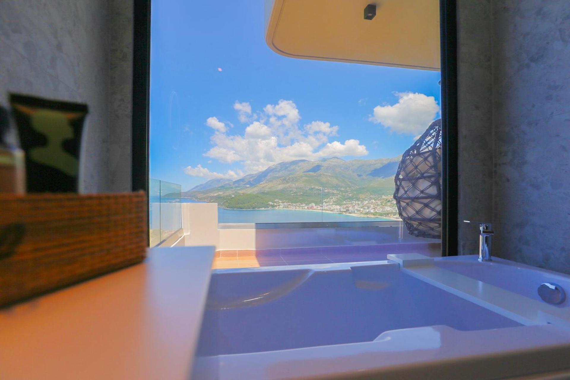 Anassa Suites Himare Buitenkant foto
